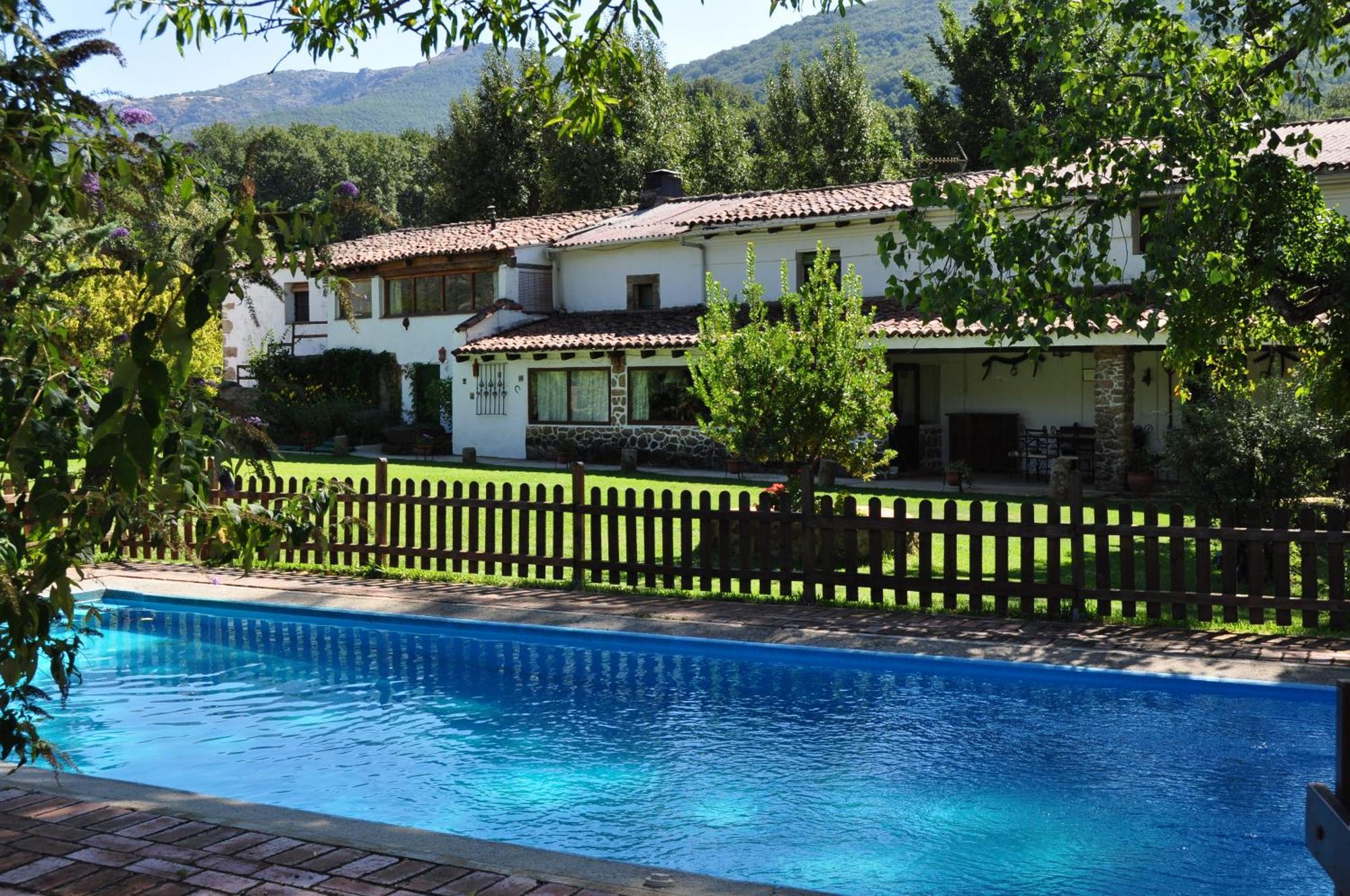 La Caseria Navaconcejo Exterior foto